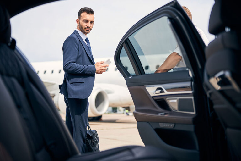Reliable Airport Taxi Transfers Williams